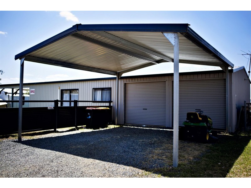 99 Washpool Road, Gracemere QLD 4702