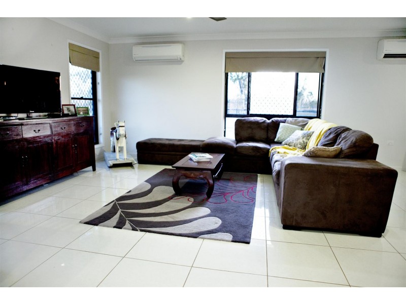 99 Washpool Road, Gracemere QLD 4702