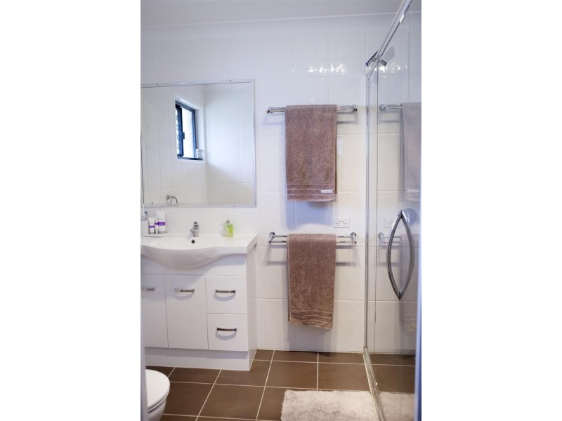 99 Washpool Road, Gracemere QLD 4702