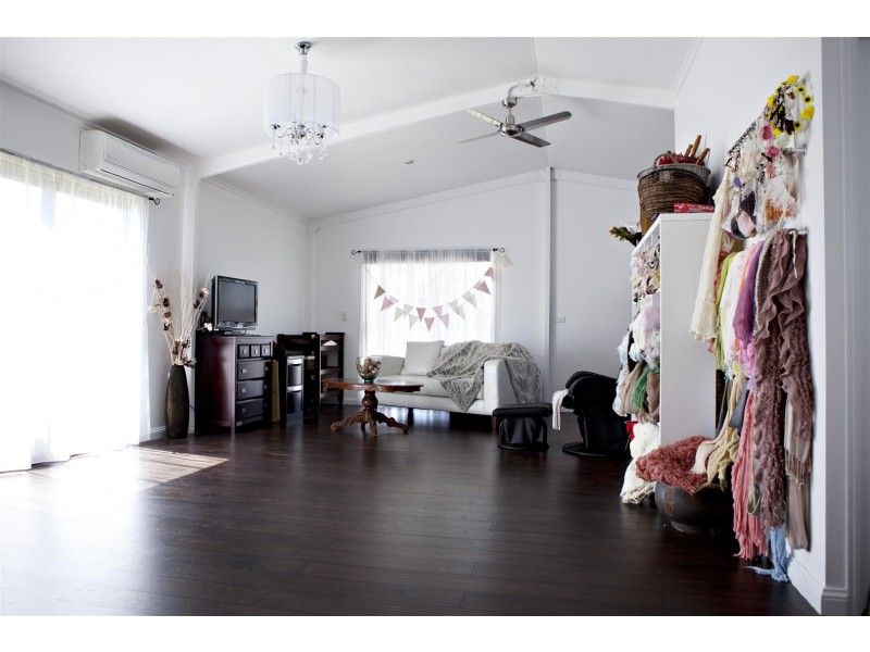 99 Washpool Road, Gracemere QLD 4702