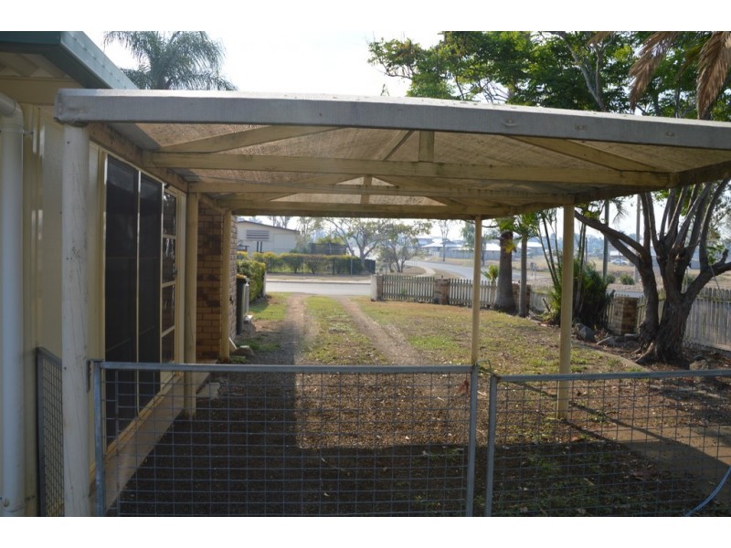 1 Rosewood Avenue, Gracemere QLD 4702