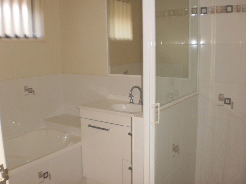 20 Donovan Crescent, Gracemere QLD 4702