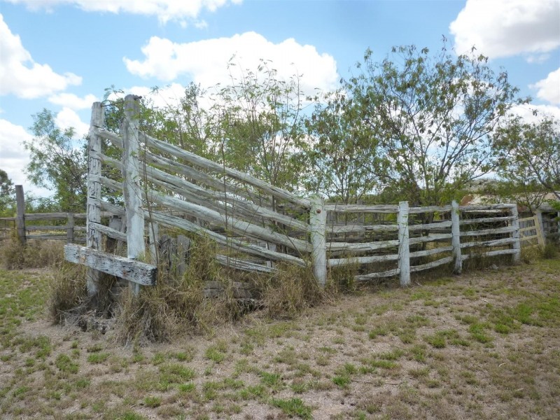 8 Carroll Lane, Bouldercombe QLD 4702
