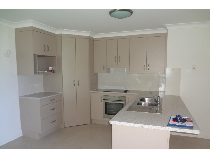 7 Emery Street, Gracemere QLD 4702