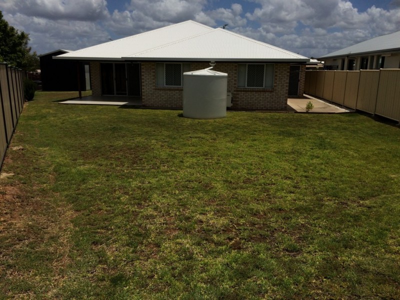 19 Jamie Crescent, Gracemere QLD 4702