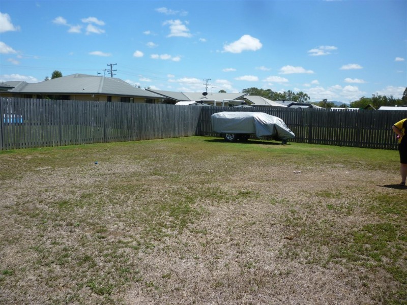 3 Maree Crescent, Gracemere QLD 4702