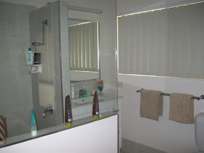 25 Corella Drive, Gracemere QLD 4702