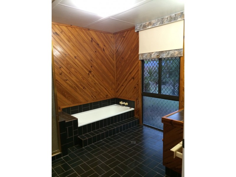 20 LAWRIE STREET, Gracemere QLD 4702