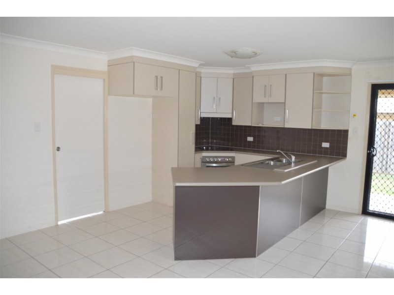 61 Lillypilly Avenue, Gracemere QLD 4702