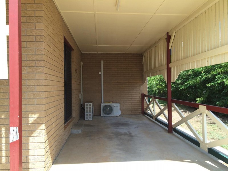 1/8 Arthur Street, Gracemere QLD 4702