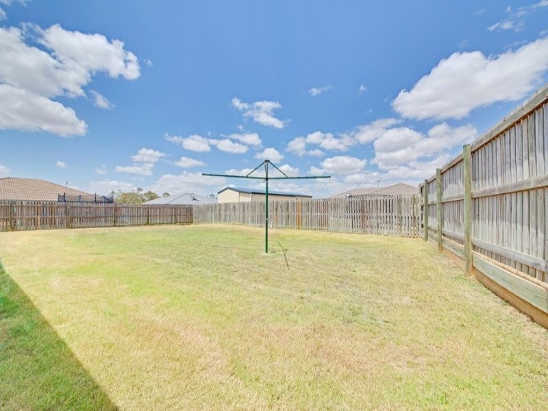 60 James Street, Gracemere QLD 4702