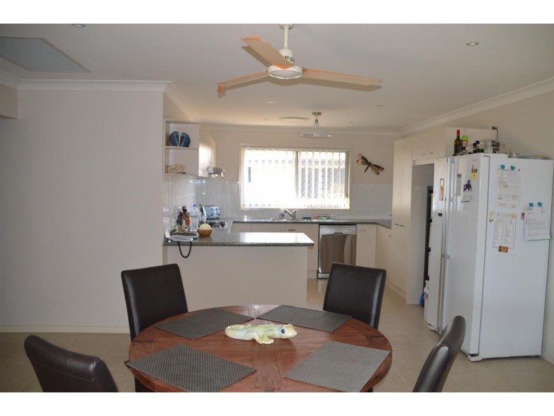 13 Press Court, Gracemere QLD 4702