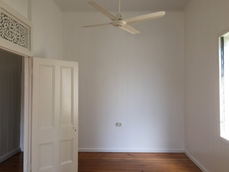 28 Denison Street, Rockhampton City QLD 4700