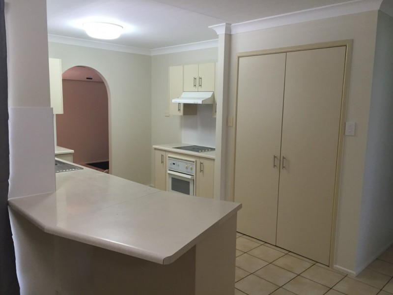 12 Landerer Close, Gracemere QLD 4702