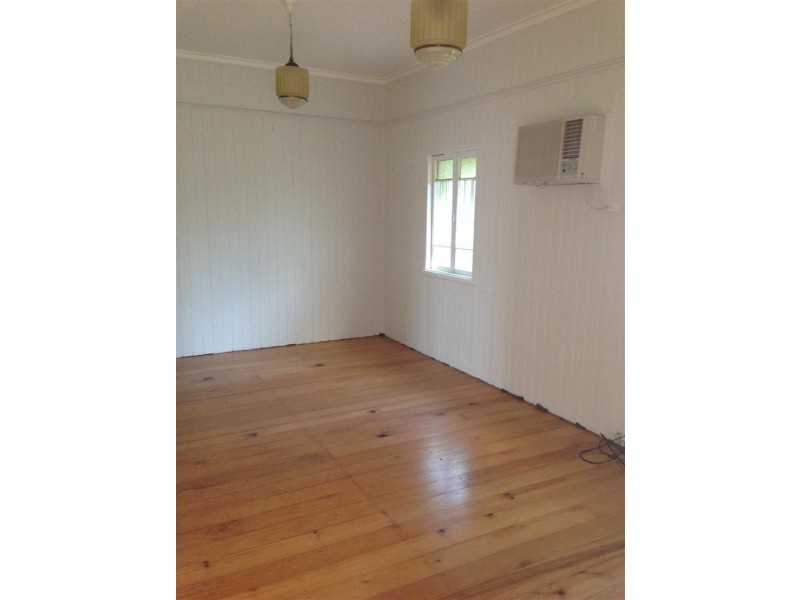 39 James Street, Mount Morgan QLD 4714