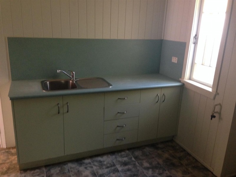 39 James Street, Mount Morgan QLD 4714