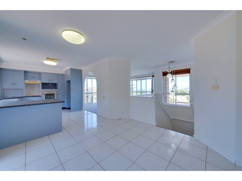 40 Marina Avenue, Taranganba QLD 4703