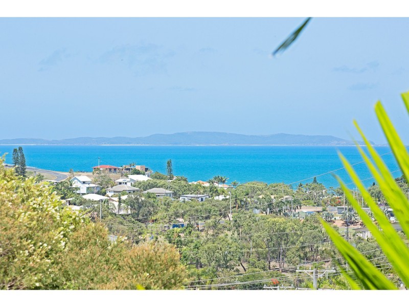 40 Marina Avenue, Taranganba QLD 4703