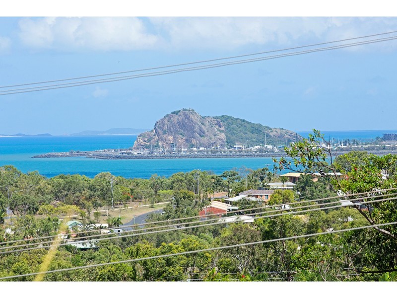 40 Marina Avenue, Taranganba QLD 4703