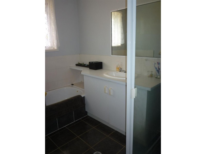 25A Breakspear Street, Gracemere QLD 4702