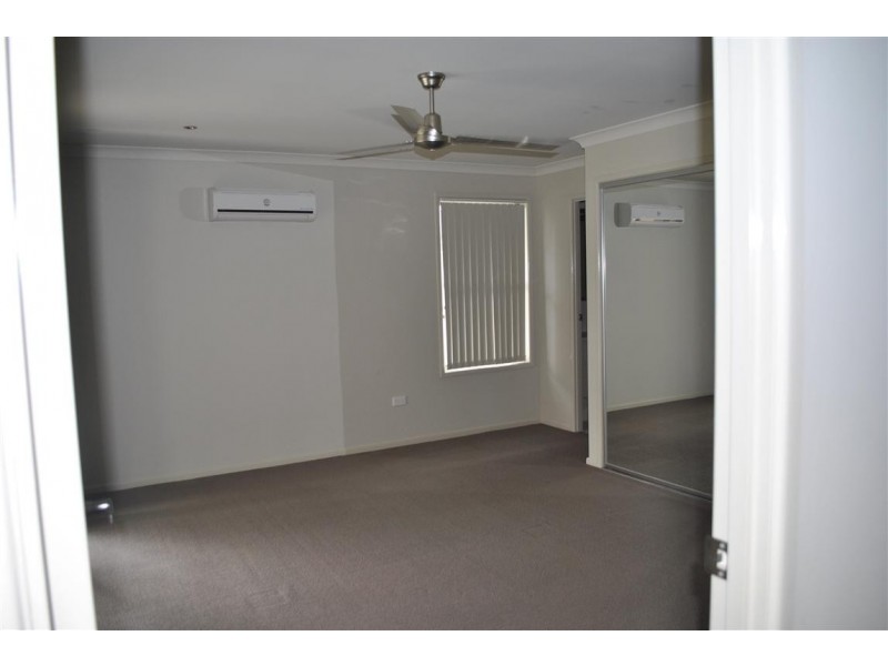 59 Middle Road, Gracemere QLD 4702