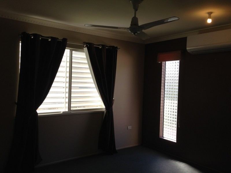 11 Sydney King Close, Gracemere QLD 4702