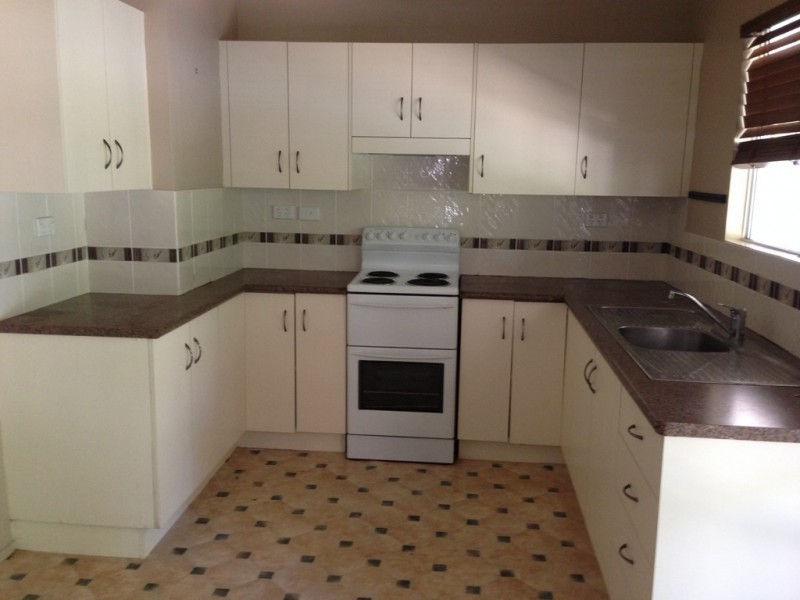 11 Sydney King Close, Gracemere QLD 4702
