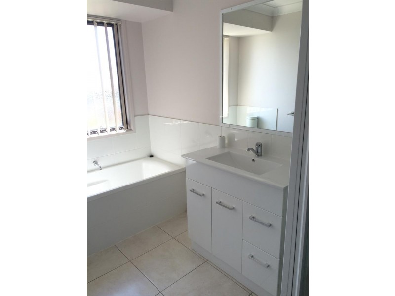 5 Flinders Court, Gracemere QLD 4702