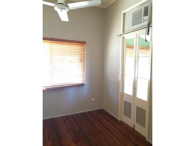 208 West Street, Rockhampton City QLD 4700