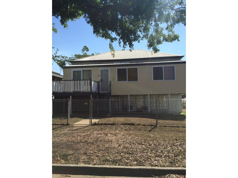208 West Street, Rockhampton City QLD 4700