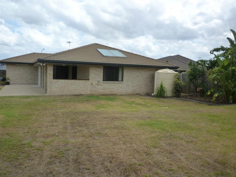 10 Thomas Street, Gracemere QLD 4702