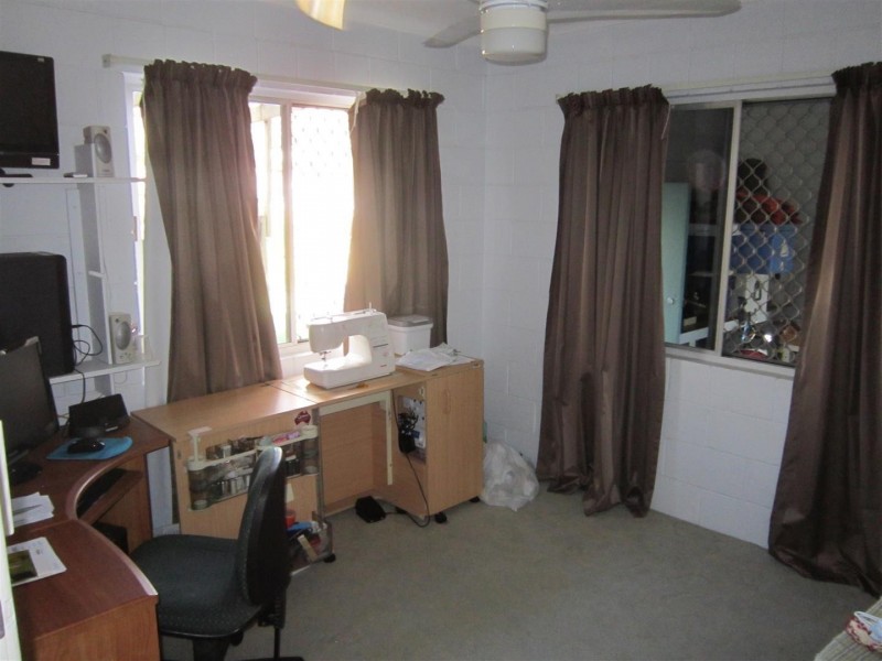 8 Arlott Street, Gracemere QLD 4702