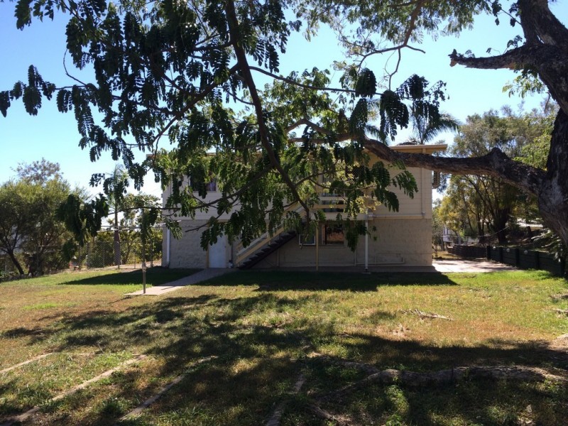15 Reservoir Street, Gracemere QLD 4702