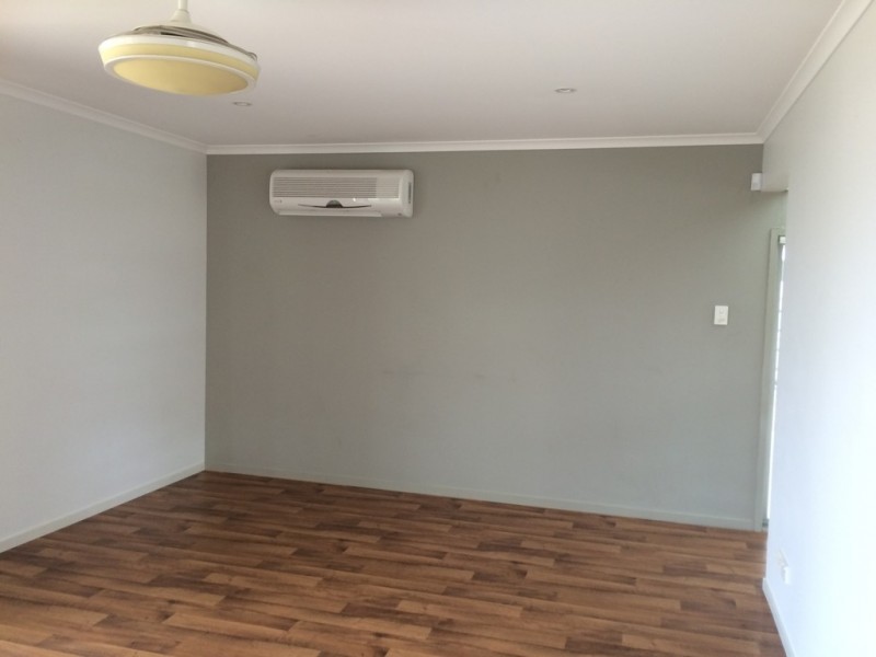 4 TIPPETT CRESCENT, Gracemere QLD 4702