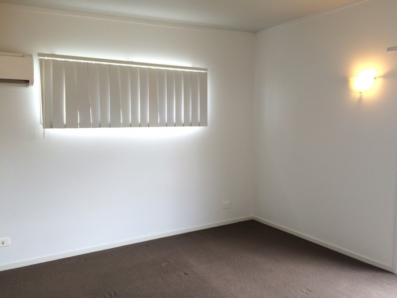 4 TIPPETT CRESCENT, Gracemere QLD 4702