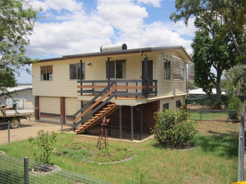 33 Reservoir Street, Gracemere QLD 4702