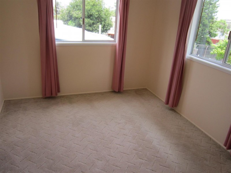 33 Reservoir Street, Gracemere QLD 4702