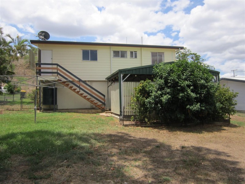 33 Reservoir Street, Gracemere QLD 4702