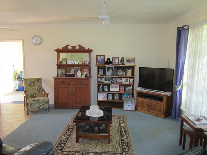10 Bland Street, Gracemere QLD 4702