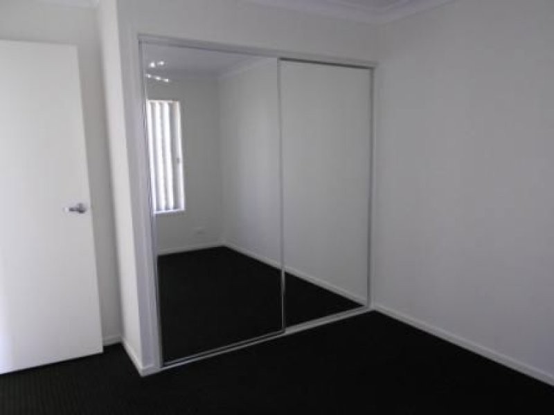 27 Koolamarra Drive, Gracemere QLD 4702