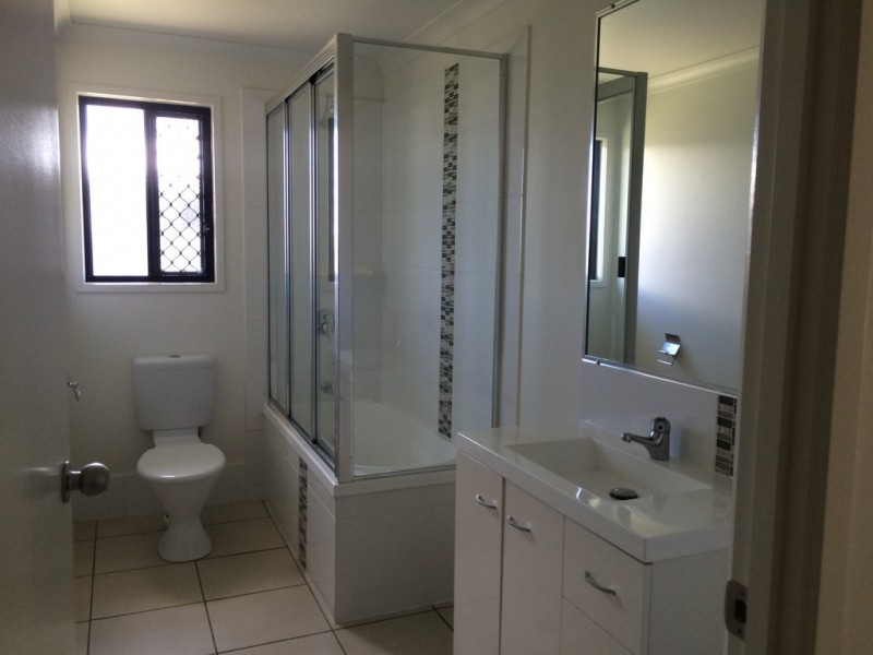 13 Viney Street, Gracemere QLD 4702