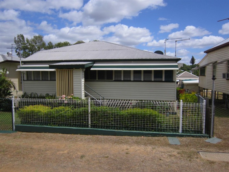 31 Dee Street, Mount Morgan QLD 4714