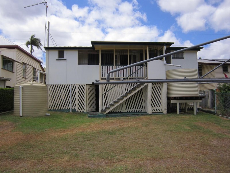 31 Dee Street, Mount Morgan QLD 4714