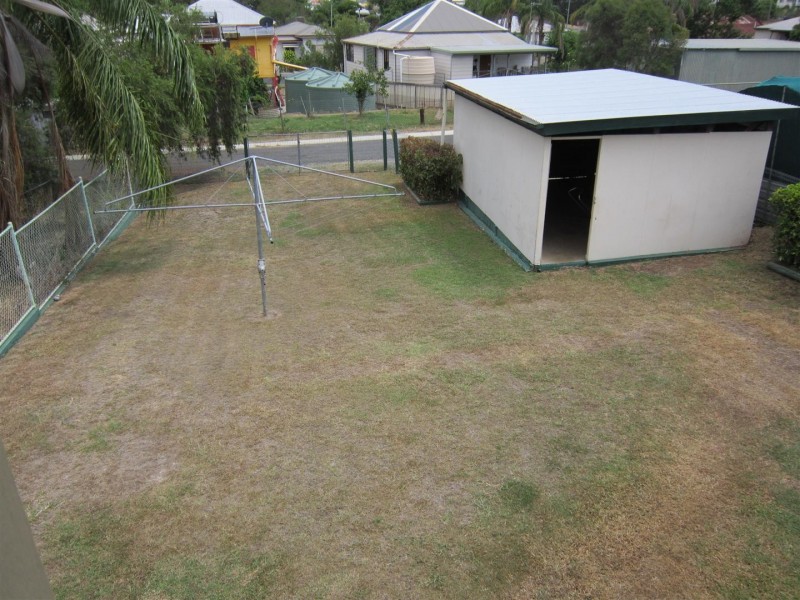 31 Dee Street, Mount Morgan QLD 4714