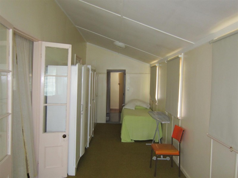 31 Dee Street, Mount Morgan QLD 4714