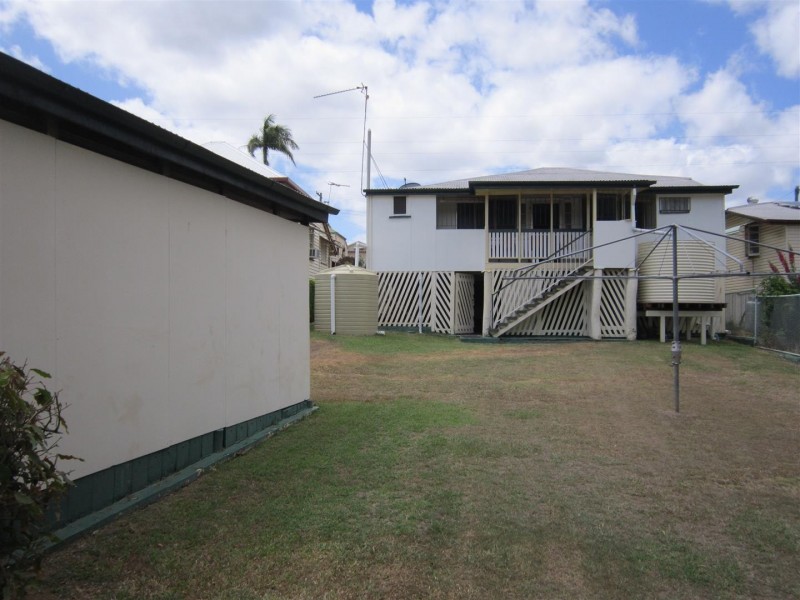 31 Dee Street, Mount Morgan QLD 4714
