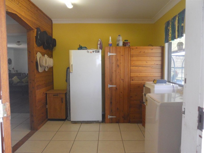 65 Stewart Street, Gracemere QLD 4702