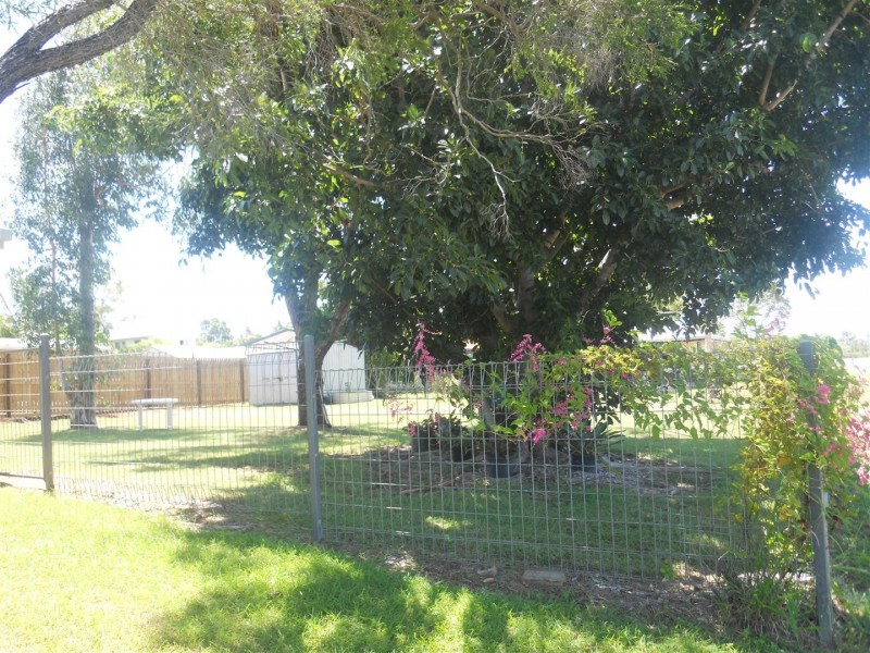 19 Misfeld Close, Gracemere QLD 4702