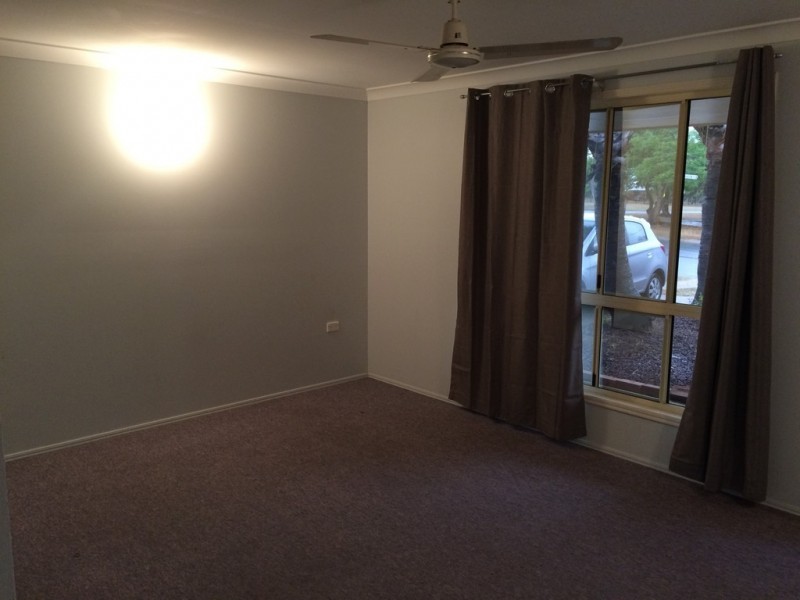 2A Buxton Drive, Gracemere QLD 4702