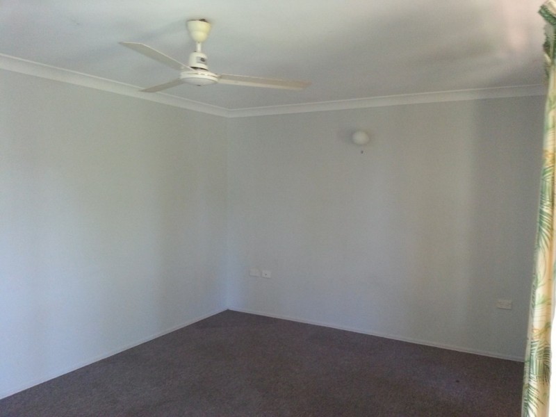 2A Buxton Drive, Gracemere QLD 4702